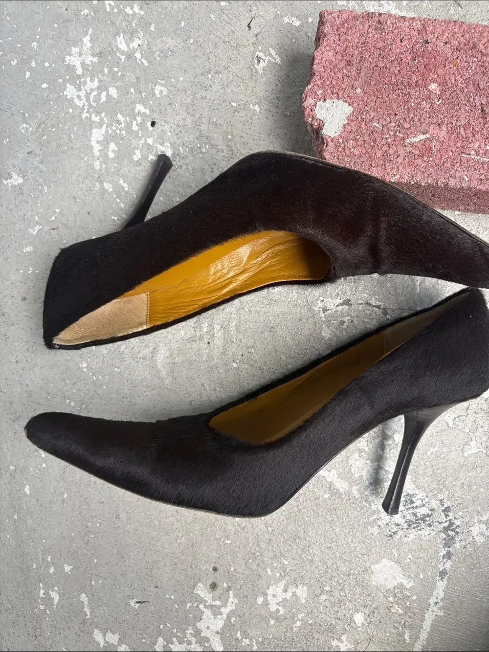 Kenneth Cole vintage pointy toe pony hair heels